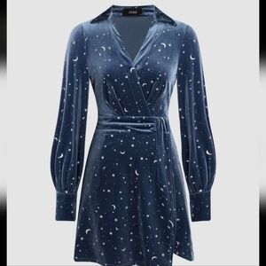 Cider V-neck Moon & Star Night Velvet Blue And Glitter Long Sleeve Dress Size L
